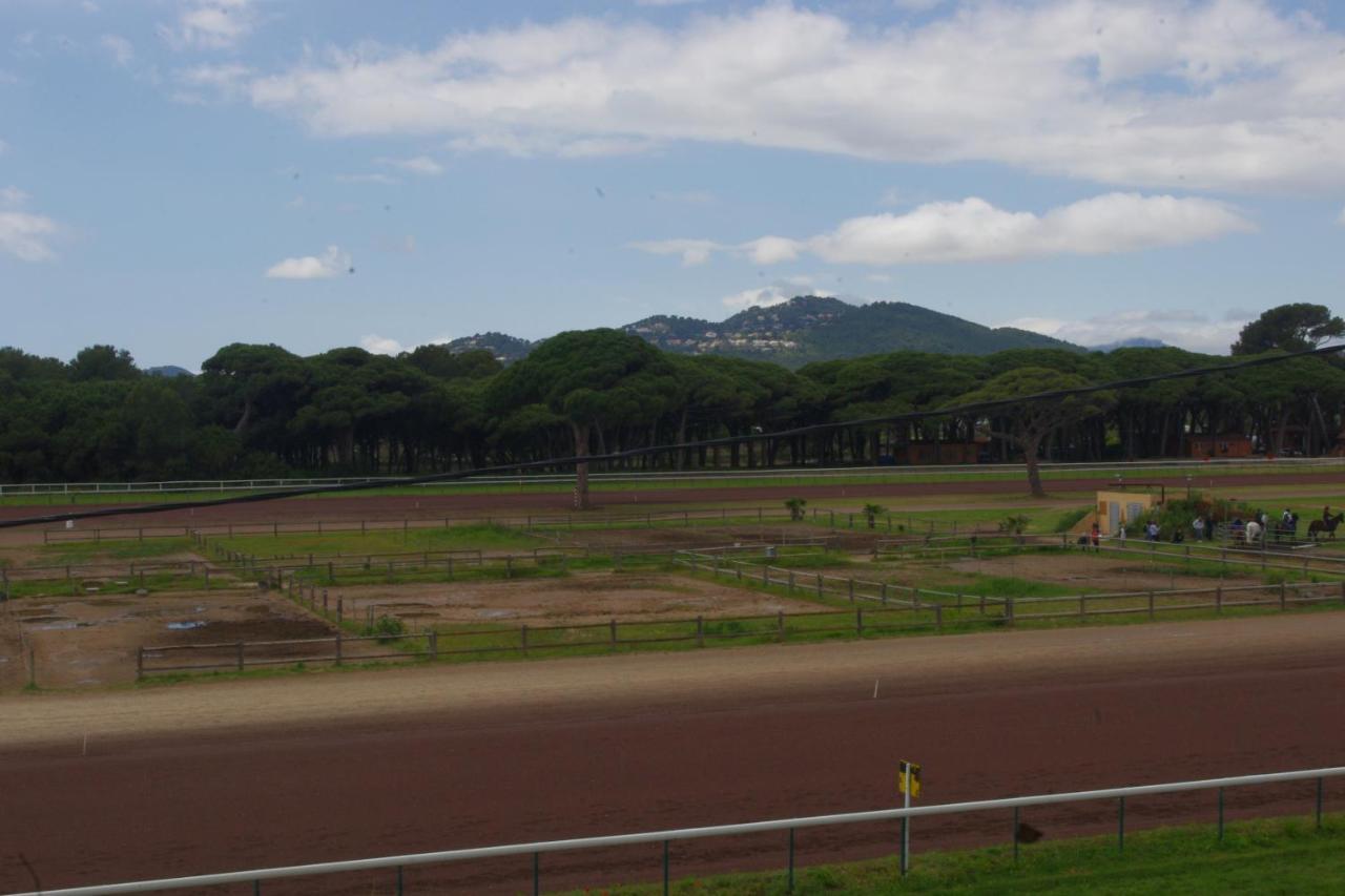 Villa Nausicaa 耶尔 外观 照片